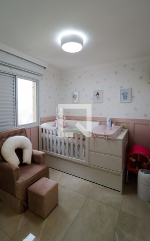 Apartamento à venda com 84m², 3 quartos e 2 vagasQuarto 2