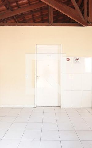 Apartamento à venda com 45m², 2 quartos e sem vagaÁrea comum