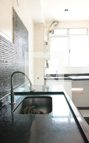 Apartamento à venda com 45m², 2 quartos e sem vagaCozinha
