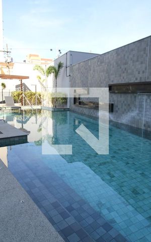 Apartamento à venda com 47m², 1 quarto e 1 vagaÁrea comum - Piscina