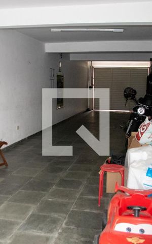 Casa à venda com 183m², 3 quartos e 6 vagasGaragem