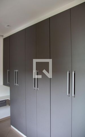 Casa à venda com 183m², 3 quartos e 6 vagasQuarto 2