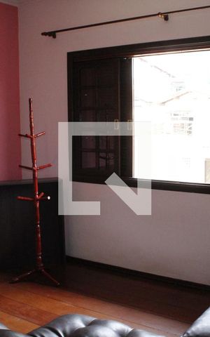 Casa à venda com 270m², 4 quartos e 4 vagasQuarto 2