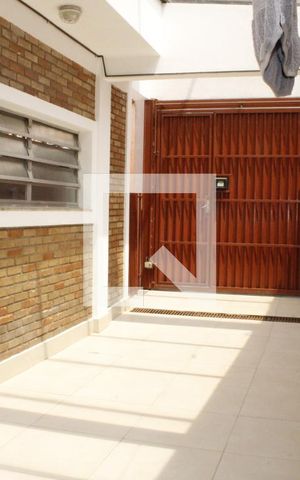 Casa à venda com 270m², 4 quartos e 4 vagasGaragem