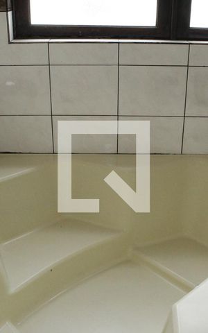 Casa à venda com 270m², 4 quartos e 4 vagasBanheiro