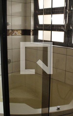 Casa à venda com 270m², 4 quartos e 4 vagasBanheiro
