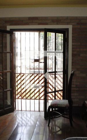 Casa à venda com 270m², 4 quartos e 4 vagasVaranda