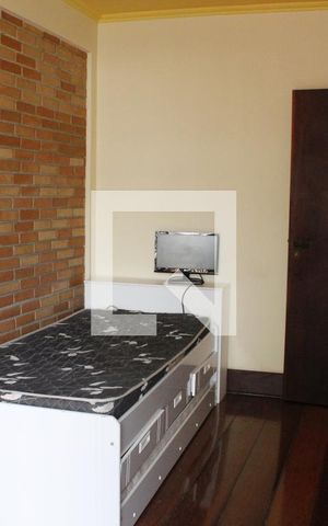 Casa à venda com 270m², 4 quartos e 4 vagasQuarto 1