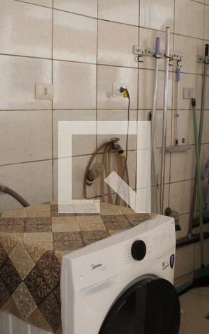 Casa à venda com 270m², 4 quartos e 4 vagasÁrea de Serviço