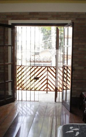 Casa à venda com 270m², 4 quartos e 4 vagasVaranda