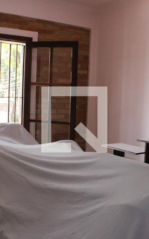 Casa à venda com 270m², 4 quartos e 4 vagasEscritório