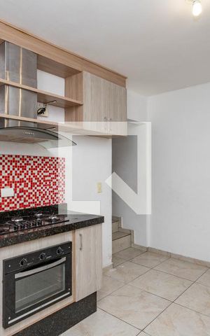 Casa à venda com 180m², 2 quartos e 2 vagasCozinha 