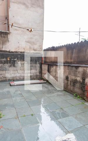 Casa à venda com 180m², 2 quartos e 2 vagasQuintal 