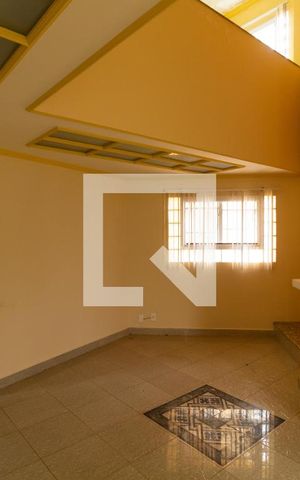 Casa à venda com 331m², 4 quartos e 3 vagasSala 01