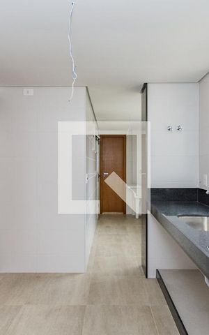 Apartamento à venda com 273m², 4 quartos e 4 vagas Apartamento à venda com 273m², 4 quartos e 4 vagasCozinha