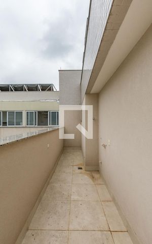 Apartamento à venda com 273m², 4 quartos e 4 vagas Apartamento à venda com 273m², 4 quartos e 4 vagasVaranda