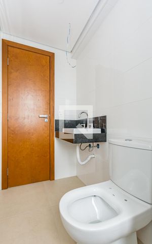 Apartamento à venda com 273m², 4 quartos e 4 vagas Apartamento à venda com 273m², 4 quartos e 4 vagasBanheiro Social