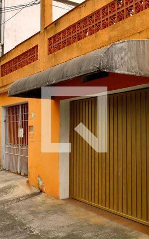 Casa à venda com 160m², 3 quartos e 2 vagasFachada
