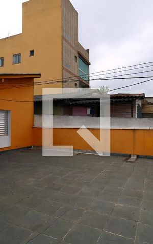 Casa à venda com 160m², 3 quartos e 2 vagasQuintal