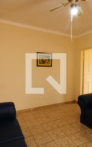 Casa à venda com 160m², 3 quartos e 2 vagasSala