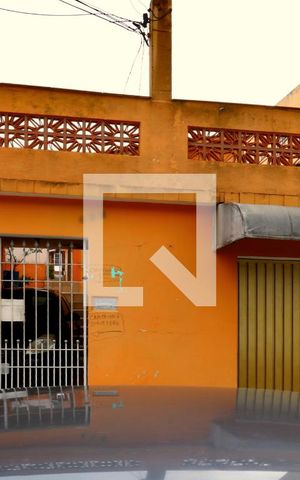 Casa à venda com 160m², 3 quartos e 2 vagasFachada