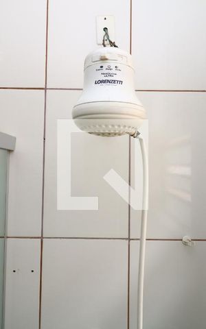 Casa à venda com 160m², 3 quartos e 2 vagasBanheiro
