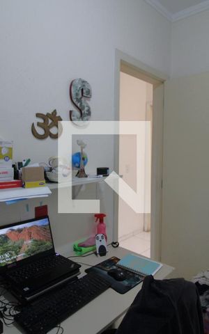 Casa à venda com 109m², 3 quartos e 2 vagasQuarto 1