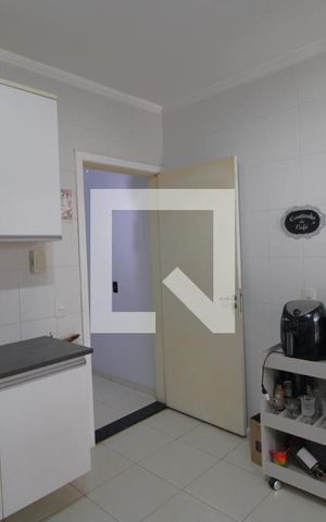 Casa à venda com 109m², 3 quartos e 2 vagasCozinha