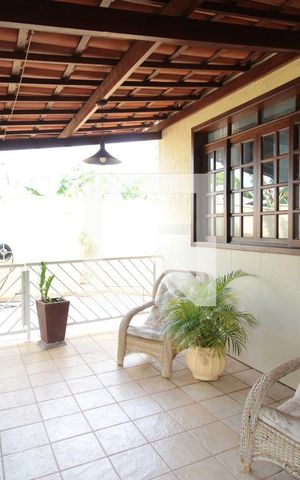 Casa à venda com 320m², 3 quartos e 4 vagasArea Gourmet