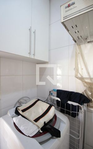 Casa à venda com 320m², 3 quartos e 4 vagasArea de Serviço