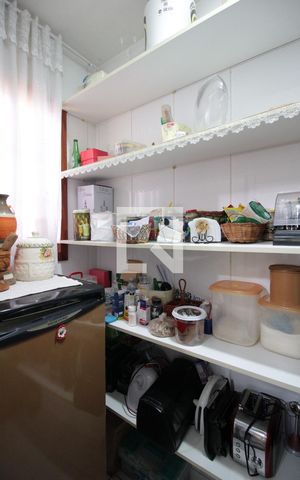 Casa à venda com 320m², 3 quartos e 4 vagasDespensa