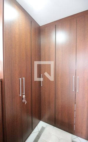 Casa à venda com 320m², 3 quartos e 4 vagasCloset da Suite