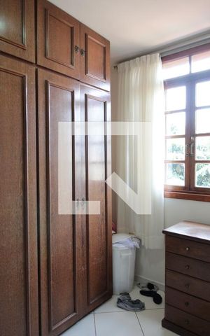 Casa à venda com 320m², 3 quartos e 4 vagasQuarto 2