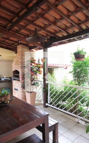 Casa à venda com 320m², 3 quartos e 4 vagasArea Gourmet
