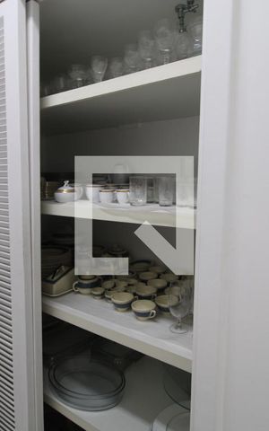Apartamento à venda com 411m², 4 quartos e 3 vagasArmário