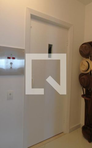 Apartamento à venda com 411m², 4 quartos e 3 vagasHall