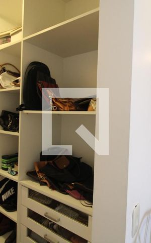 Apartamento à venda com 411m², 4 quartos e 3 vagasCloset