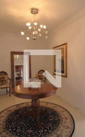 Apartamento à venda com 411m², 4 quartos e 3 vagasHall