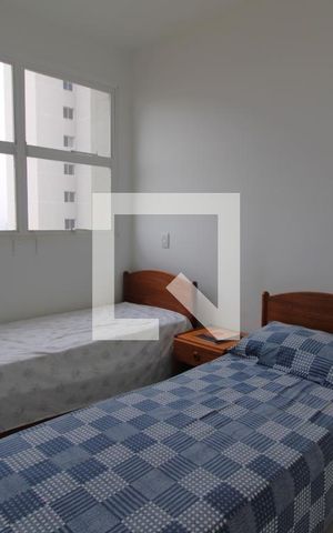 Apartamento à venda com 411m², 4 quartos e 3 vagasQuarto de Serviço