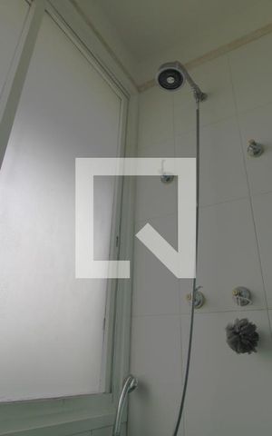 Apartamento à venda com 411m², 4 quartos e 3 vagasBanheiro da Suíte 2