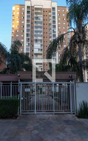 Apartamento para alugar com 78m², 2 quartos e 2 vagas Apartamento para alugar com 78m², 2 quartos e 2 vagasFachada e portaria