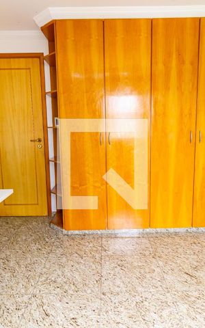 Apartamento para alugar com 170m², 3 quartos e 3 vagasQuarto