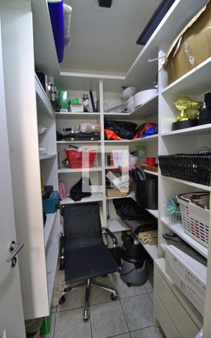 Apartamento para alugar com 158m², 2 quartos e 3 vagasQuarto de Serviço