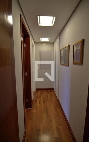 Apartamento para alugar com 158m², 2 quartos e 3 vagasCorredor