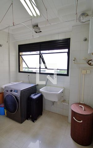 Apartamento para alugar com 158m², 2 quartos e 3 vagasÁrea de Serviço