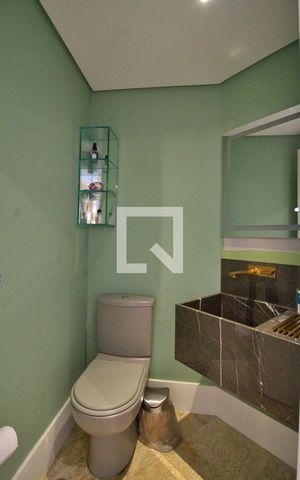 Apartamento para alugar com 158m², 2 quartos e 3 vagasLavabo