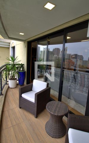Apartamento para alugar com 158m², 2 quartos e 3 vagasVaranda da Sala