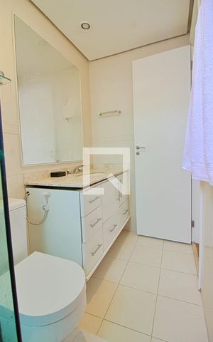 Apartamento para alugar com 158m², 2 quartos e 3 vagasBanheiro