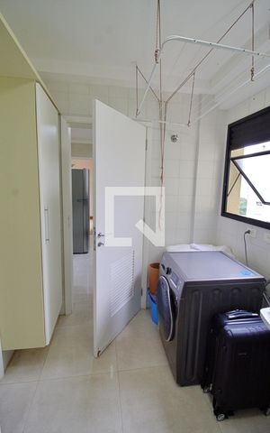 Apartamento para alugar com 158m², 2 quartos e 3 vagasÁrea de Serviço