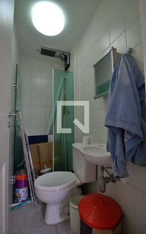 Apartamento para alugar com 158m², 2 quartos e 3 vagasBanheiro de serviço